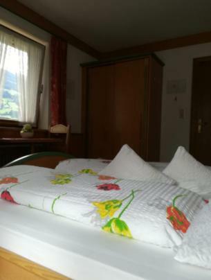 Gaestehaus Waldruh Mayrhofen Eksteriør billede